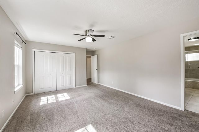 4107 Valley Haven Drive, Kingwood, TX 77339