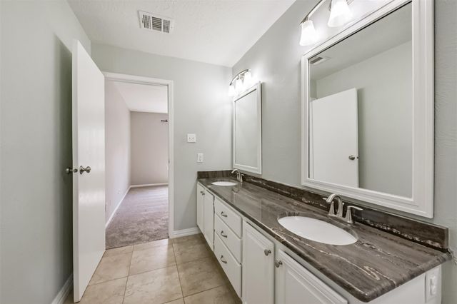 4107 Valley Haven Drive, Kingwood, TX 77339