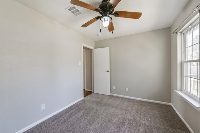 4107 Valley Haven Drive, Kingwood, TX 77339