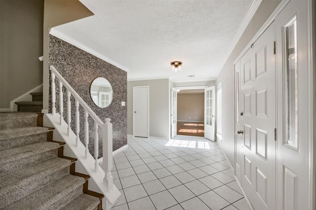 4107 Valley Haven Drive, Kingwood, TX 77339