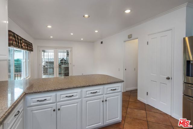 5326 Leghorn Avenue, Sherman Oaks, CA 91401