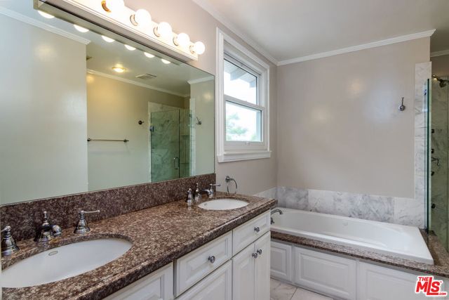 5326 Leghorn Avenue, Sherman Oaks, CA 91401