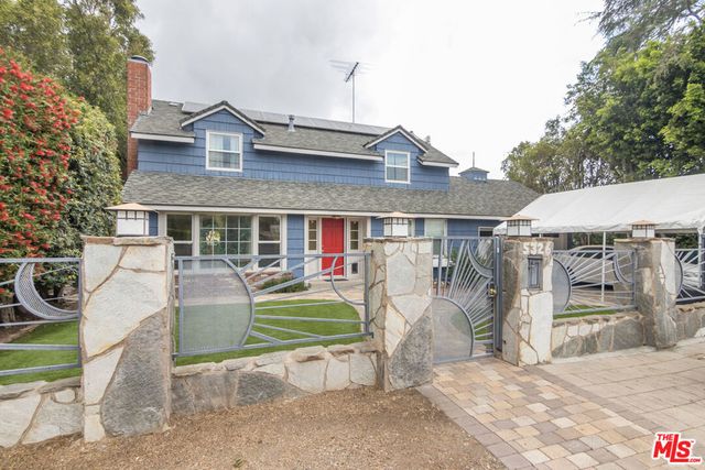 5326 Leghorn Avenue, Sherman Oaks, CA 91401