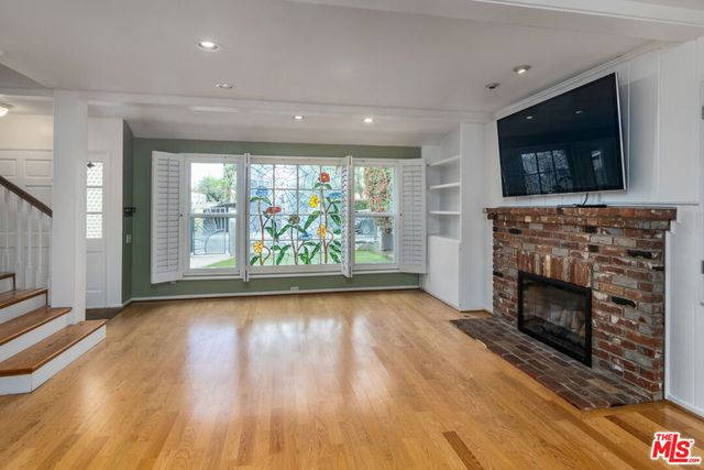 5326 Leghorn Avenue, Sherman Oaks, CA 91401