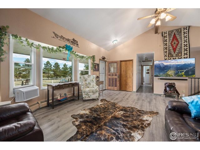 50950 E 32nd Ave, Bennett, CO 80102
