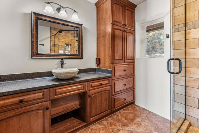 2305 Royal Oak, Escondido, CA 92027