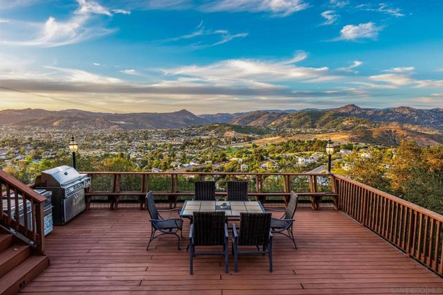 2305 Royal Oak, Escondido, CA 92027