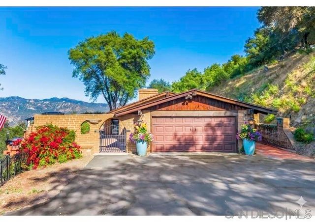 2305 Royal Oak, Escondido, CA 92027