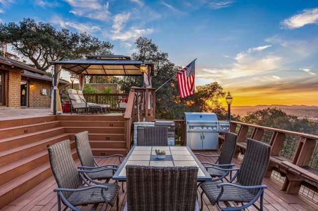 2305 Royal Oak, Escondido, CA 92027
