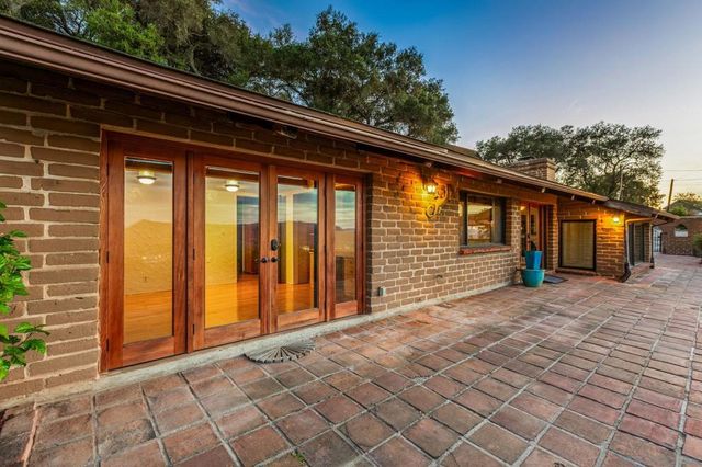 2305 Royal Oak, Escondido, CA 92027