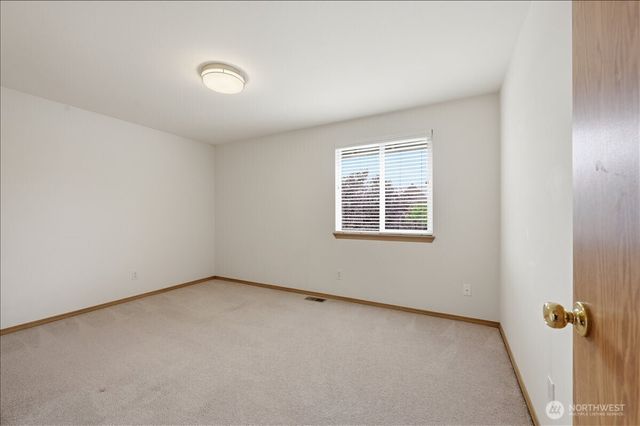 13014 SE 305th Place, Auburn, WA 98092