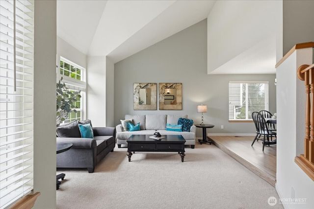 13014 SE 305th Place, Auburn, WA 98092
