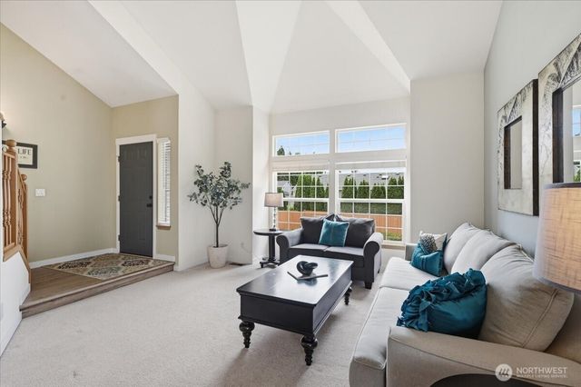 13014 SE 305th Place, Auburn, WA 98092
