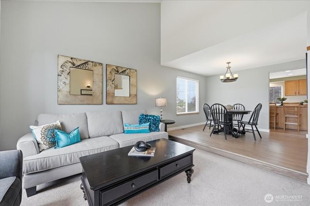 13014 SE 305th Place, Auburn, WA 98092