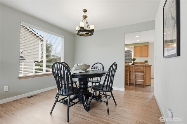 13014 SE 305th Place, Auburn, WA 98092