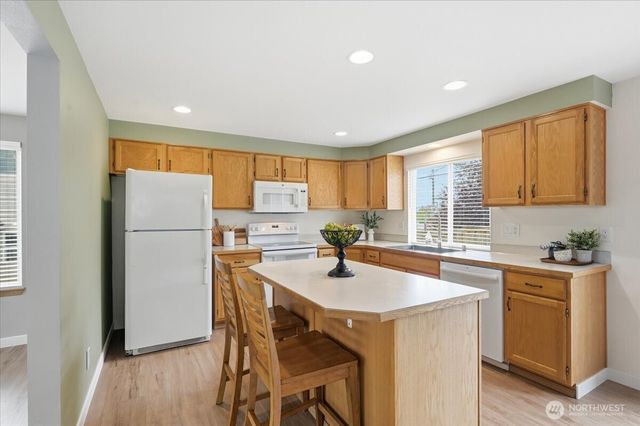 13014 SE 305th Place, Auburn, WA 98092