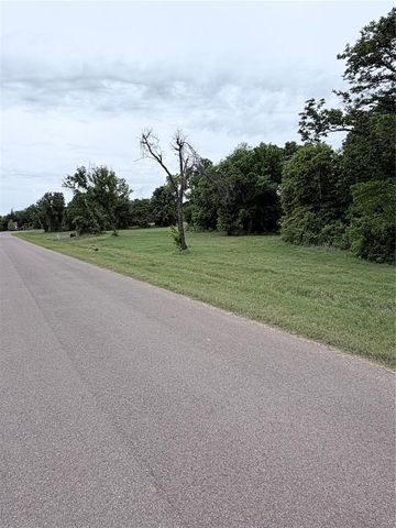 8202 Autumn Blaze, Blanchard, OK 73010