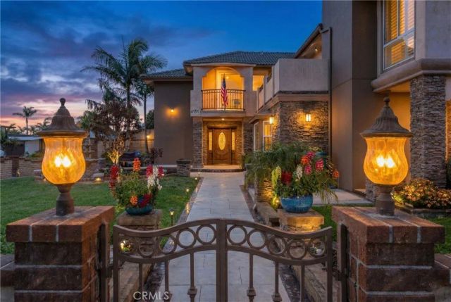 4151 Trumbull, Huntington Beach, CA 92649