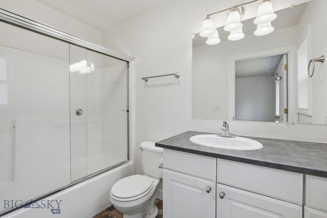 38 E River Rock Road, Belgrade, MT 59714