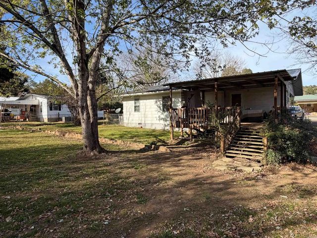 1211 W Quitman Street, Heber Springs, AR 72543