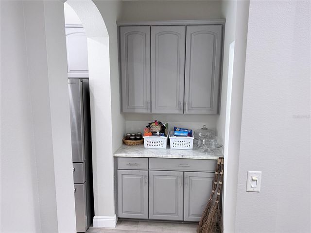 1403 EMERALD HILL WAY, Valrico, FL 33594