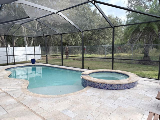 1403 EMERALD HILL WAY, Valrico, FL 33594