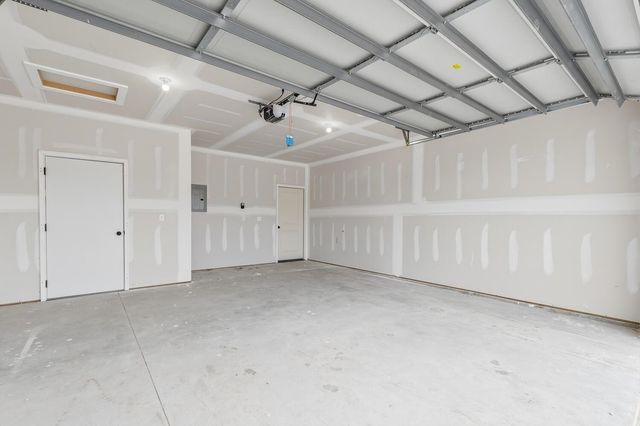 17142 W Lawson Cir, Goddard, KS 67052