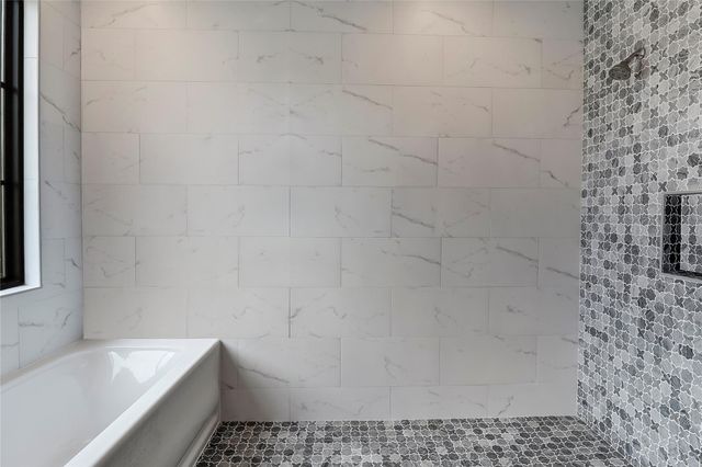 1402 Drake Ave, Austin, TX 78704