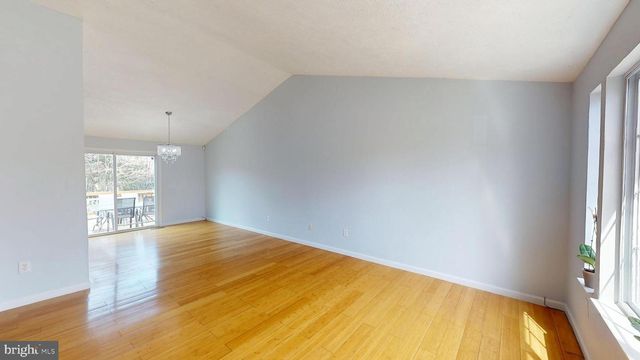 7701 IVY OAK DR, Gaithersburg, MD 20877