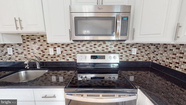 7701 IVY OAK DR, Gaithersburg, MD 20877