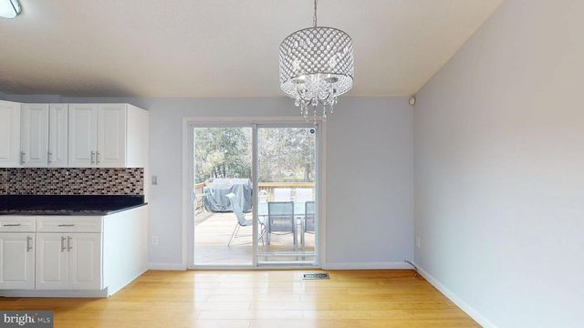 7701 IVY OAK DR, Gaithersburg, MD 20877