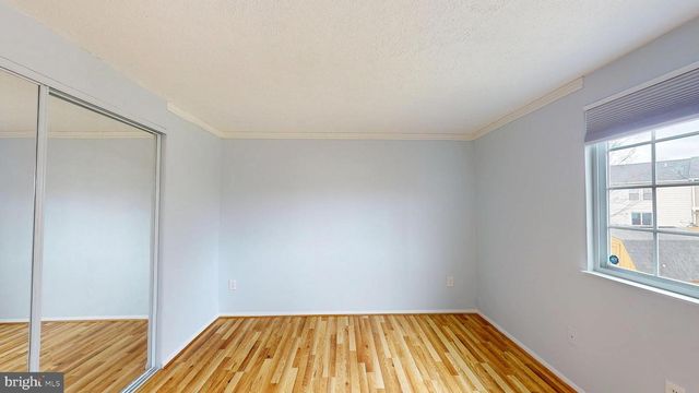 7701 IVY OAK DR, Gaithersburg, MD 20877