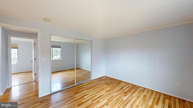 7701 IVY OAK DR, Gaithersburg, MD 20877