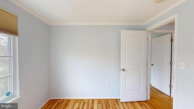 7701 IVY OAK DR, Gaithersburg, MD 20877