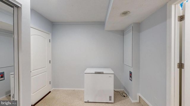 7701 IVY OAK DR, Gaithersburg, MD 20877