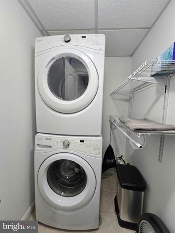 7701 IVY OAK DR, Gaithersburg, MD 20877