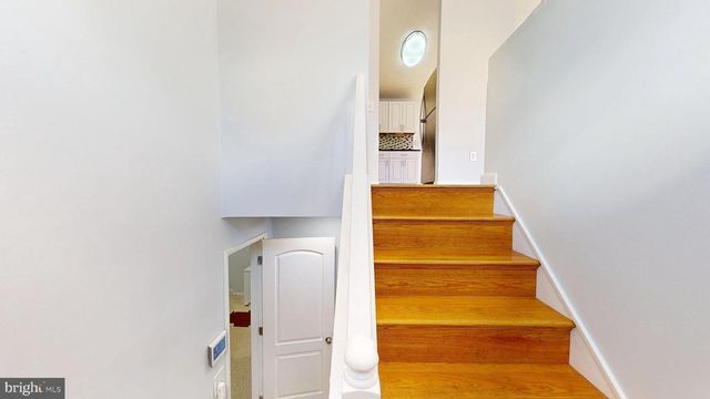 7701 IVY OAK DR, Gaithersburg, MD 20877