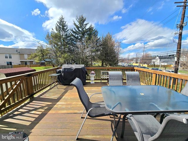 7701 IVY OAK DR, Gaithersburg, MD 20877