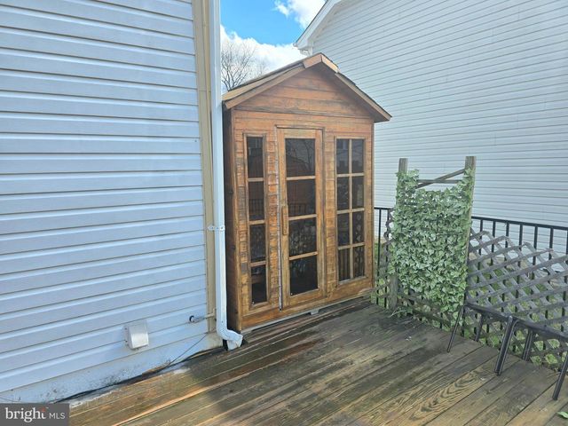 7701 IVY OAK DR, Gaithersburg, MD 20877