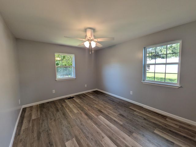141 Redwood Avenue, Dayton, TN 37321