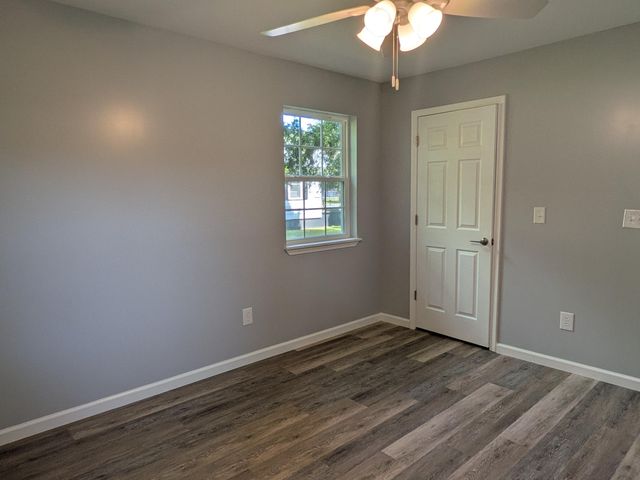 141 Redwood Avenue, Dayton, TN 37321
