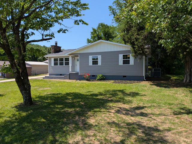 141 Redwood Avenue, Dayton, TN 37321