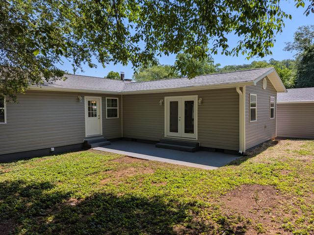 141 Redwood Avenue, Dayton, TN 37321