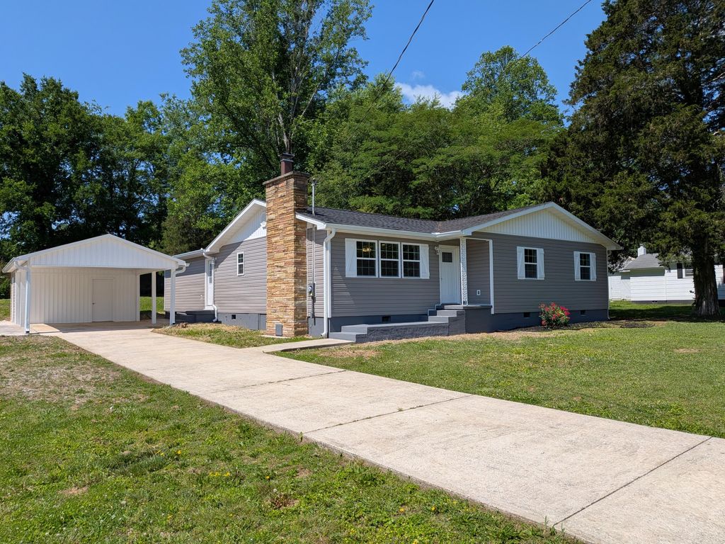 141 Redwood Avenue, Dayton, TN 37321