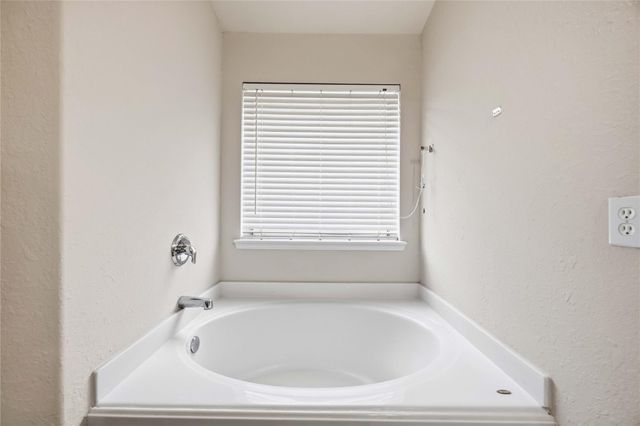 20402 Clydesdale Ridge Drive, Humble, TX 77338