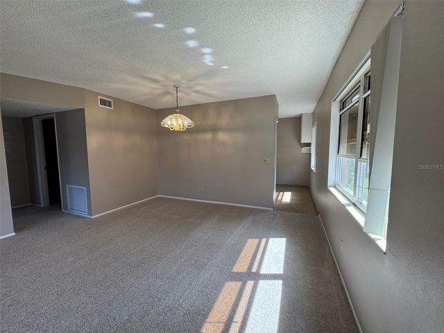 2402 ECUADORIAN WAY 40, Clearwater, FL 33763