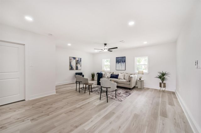 1110 Dunstan Road, Pasadena, TX 77502