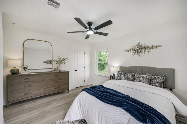 1110 Dunstan Road, Pasadena, TX 77502