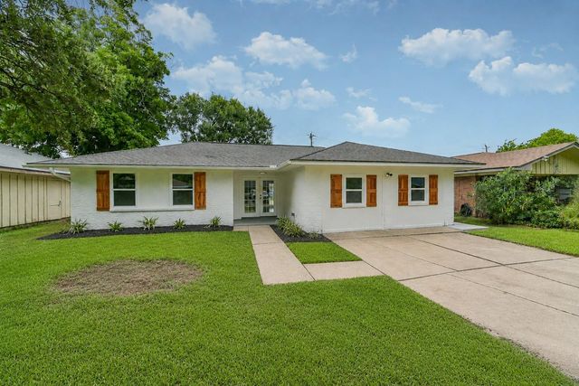 1110 Dunstan Road, Pasadena, TX 77502