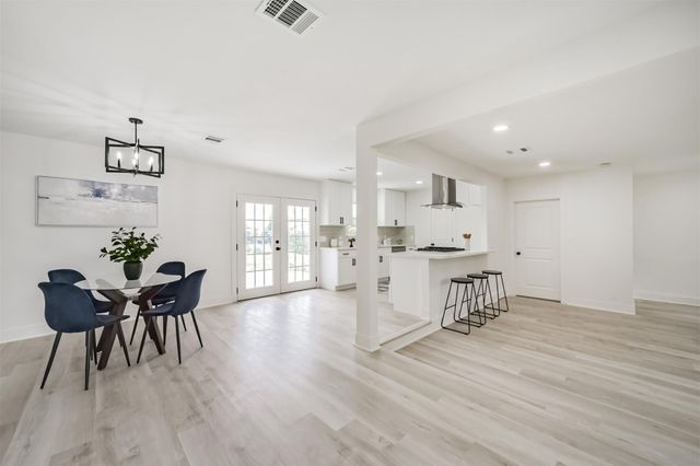 1110 Dunstan Road, Pasadena, TX 77502